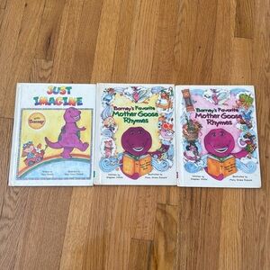 Pre-owned lot of 3 Vintage 90s Barney's Children's Picture Book